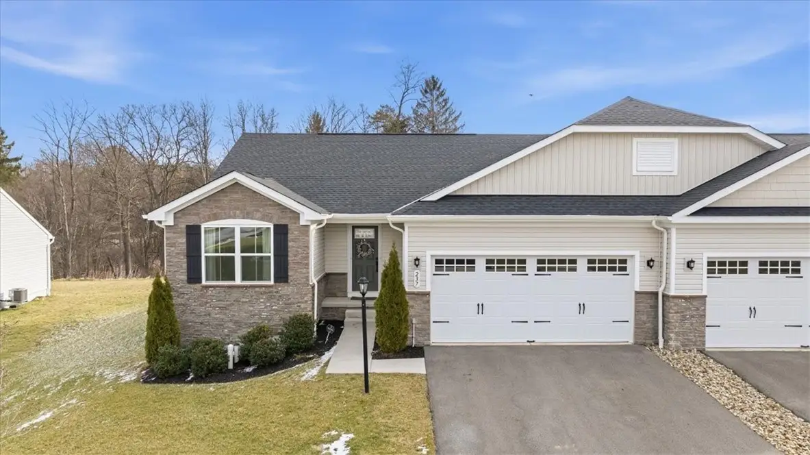 237 Smith Lane, Chippewa, PA 15010 - Image #1