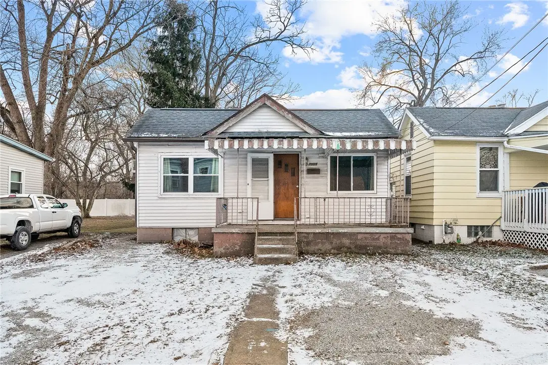 7005 Vivianna St, Neville, PA 15225 - #1