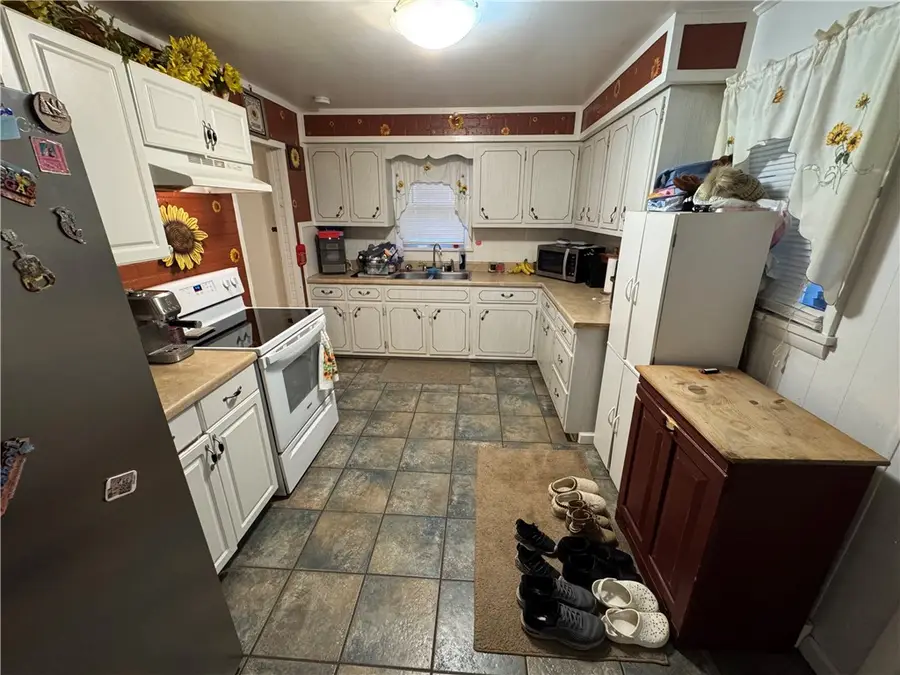 167 Scenic Drive, Salem, PA 15601 - Image #2