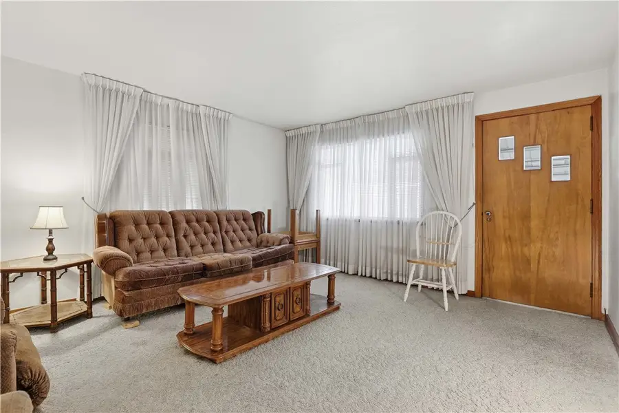 406 Peterson St, McKeesport, PA 15132 - Image #3