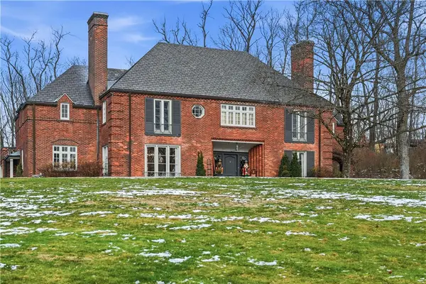 470 Fairview Rd, Fox Chapel, PA 15238