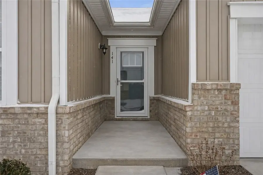 141 Deana Dr, Robinson Township, PA 15136 - Image #2