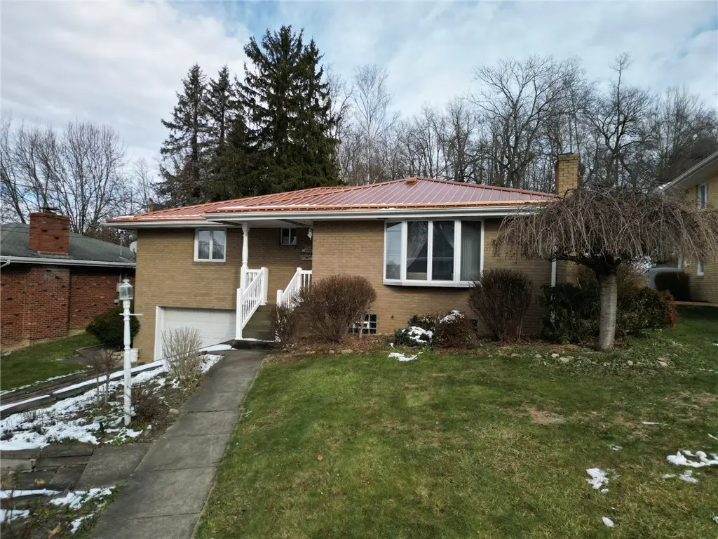 719 Locust St, Hempfield, PA 15601 - Image #1