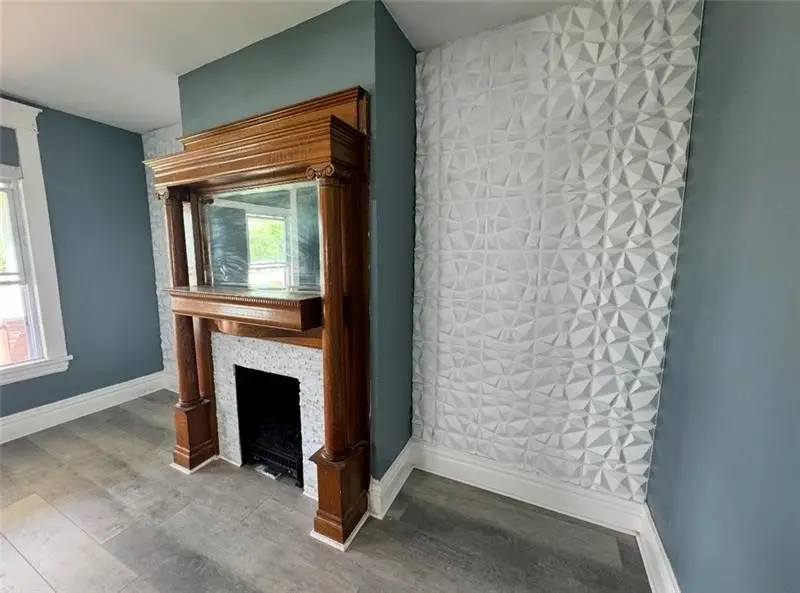 766 S Irvine Ave, Sharon, PA 16146 - Image #2