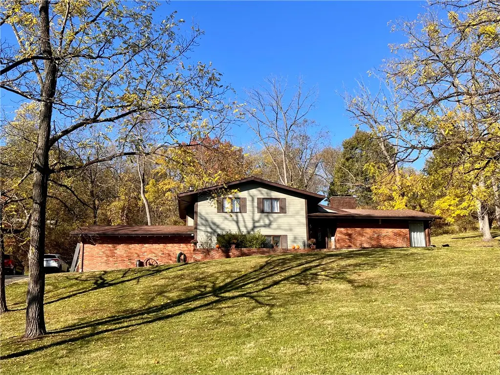 306 Black Walnut Dr, Salem, PA 15601 - Image #1