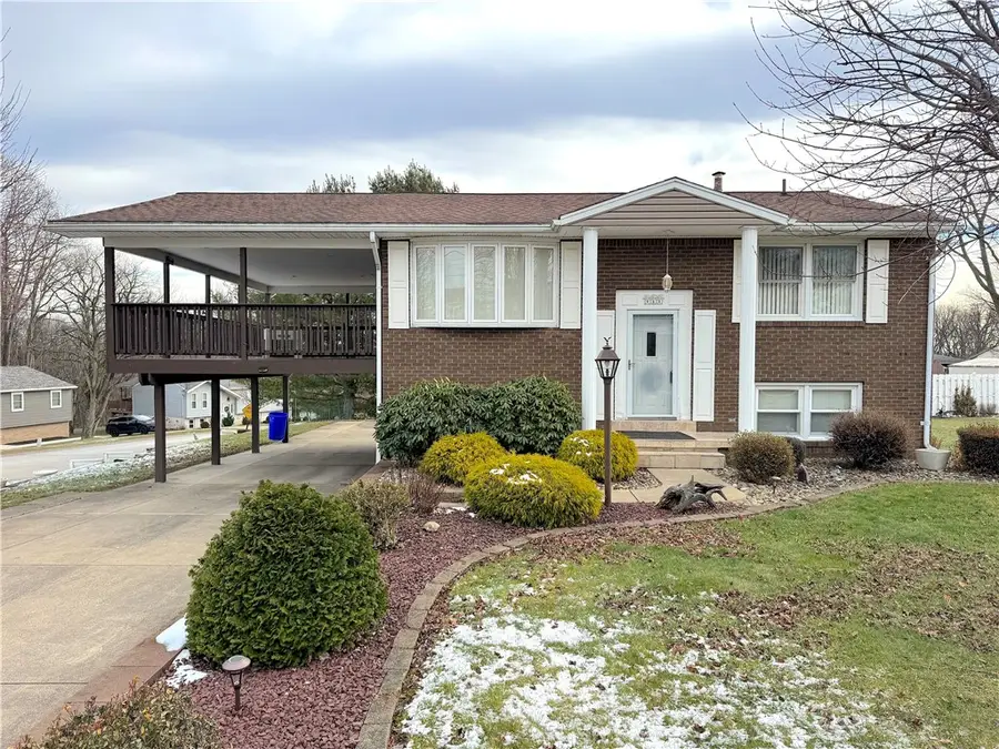 111 Mt Pleasant Blvd, Manor, PA 15642 - Image #2