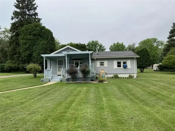 216 Bryson Mill Rd, South New Castle Boro, PA 16102