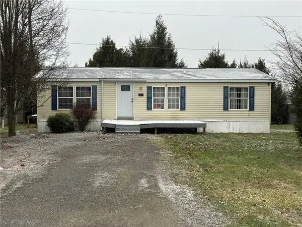 101 Haylees Ln, Summit Twp, PA 16002