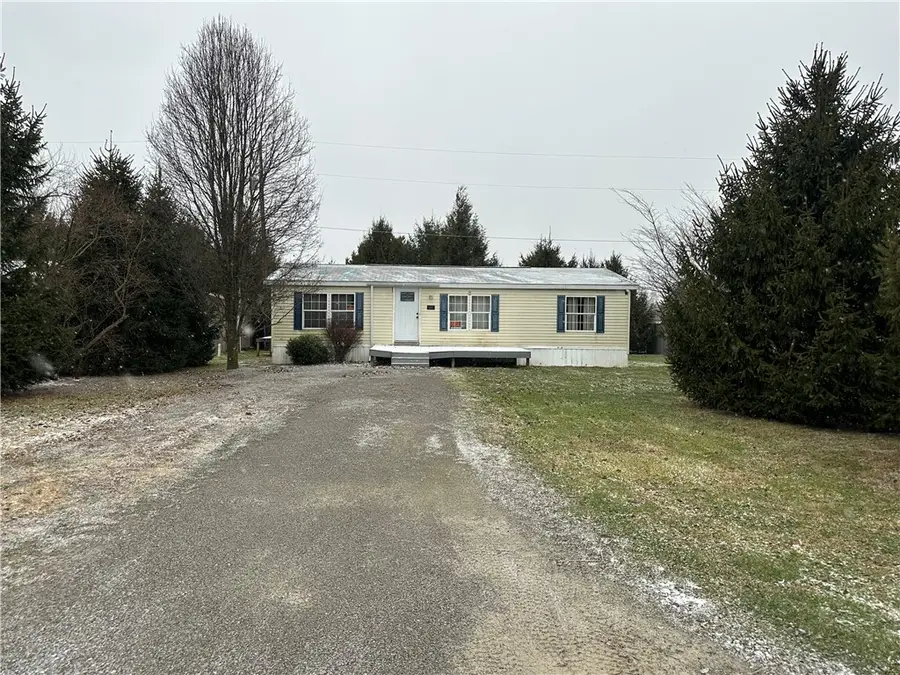 101 Haylees Ln, Summit, PA 16002 - Image #2