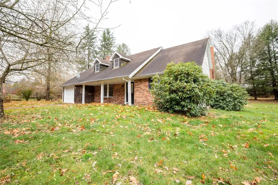 137 Boswell Rd, Saint Clair, PA 15944 - #3