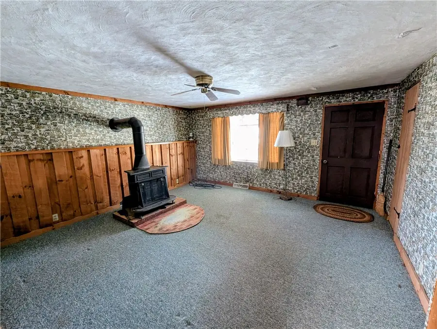 152 Victor Rd, Homeacre Lyndora, PA 16001 - Image #3