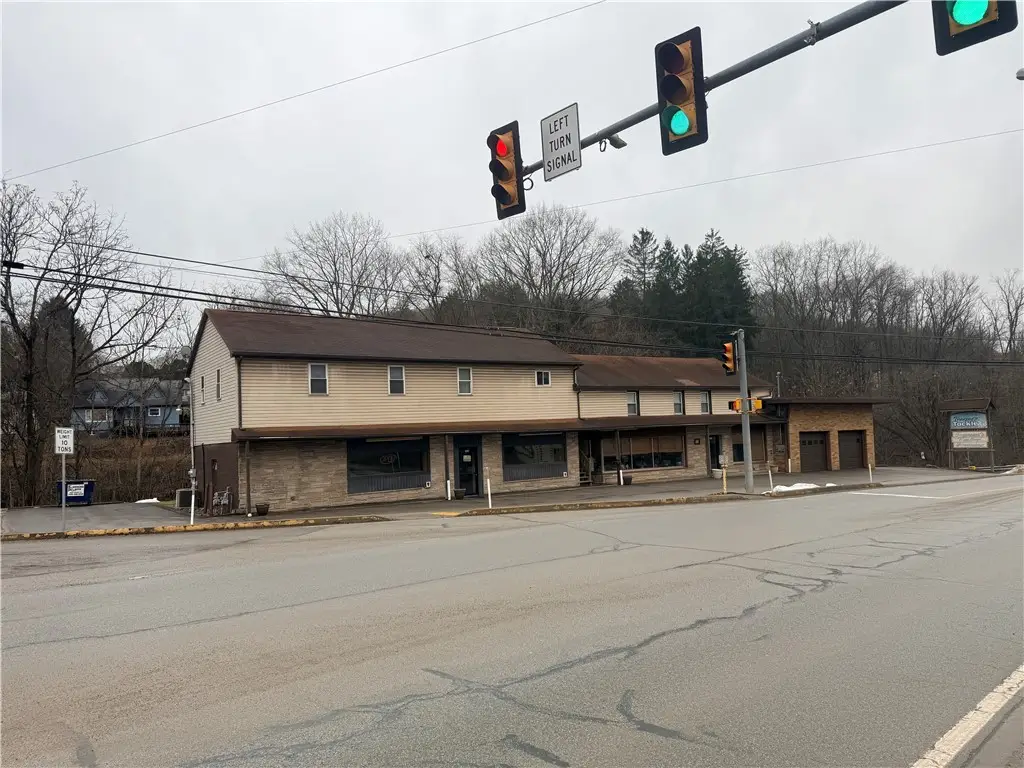 321 Butler Rd, West Kittanning, PA 16201 - #1