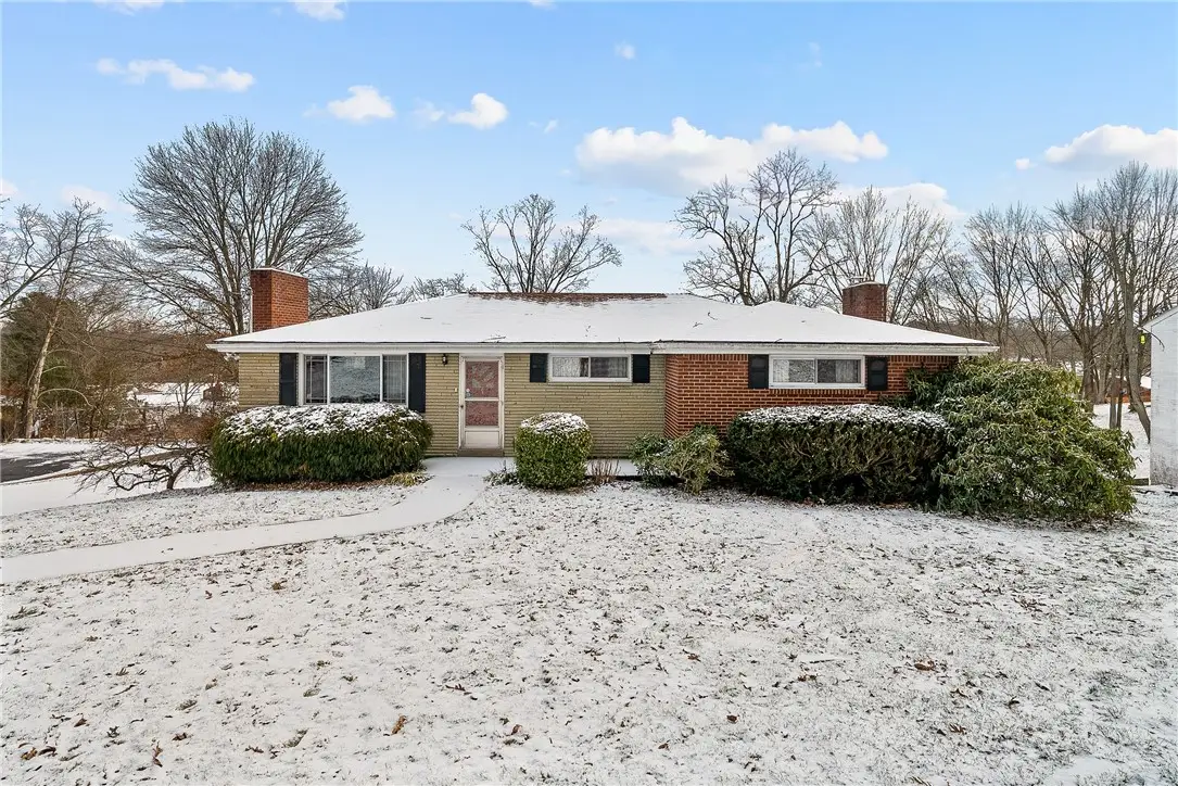 109 Clearview Dr, McMurray, PA 15317 - Image #1