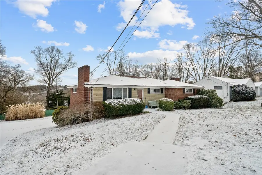 109 Clearview Dr, McMurray, PA 15317 - Image #2