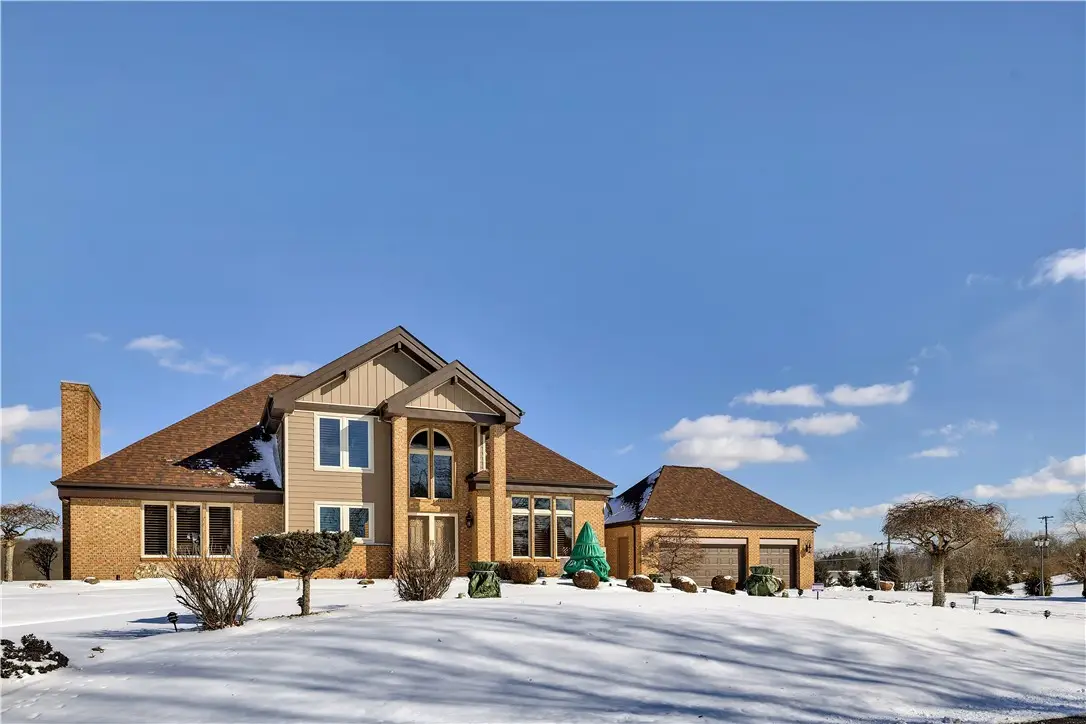 204 S Links Avenue, Homeacre Lyndora, PA 16001 - Image #1