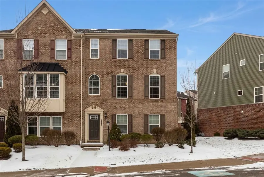 236 Thornapple Ln, Cranberry Township, PA 16066 - #2