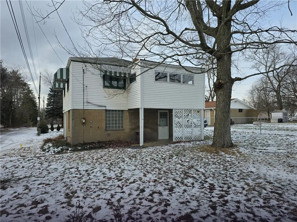 3561 Brodhead Rd, Center, PA 15061 - #1