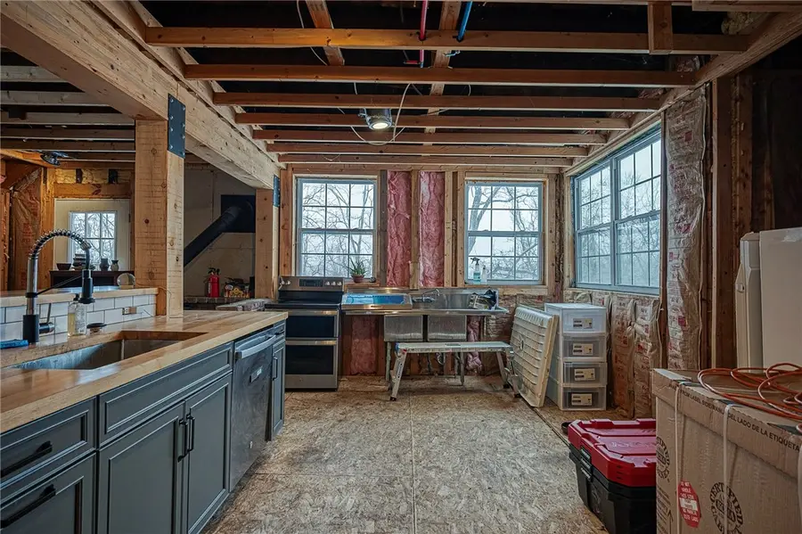 139 Munntown Rd, Nottingham, PA 15330 - #3