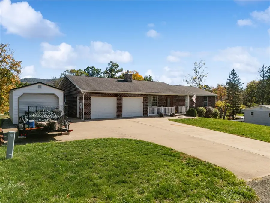 134 Gardner Ave, North Union, PA 15456 - #3