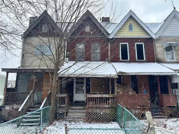 130 Zara St, Mt Oliver, PA 15210