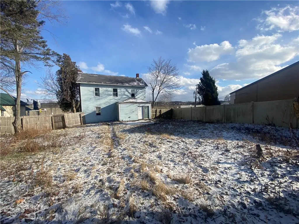 511 N Fourth St, Youngwood, PA 15697 - Image #1