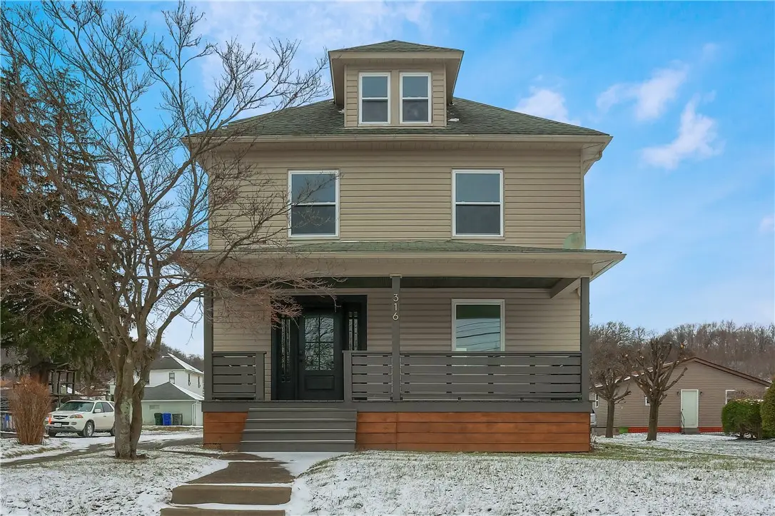 316 Line Ave, Ellwood City, PA 16117 - #1