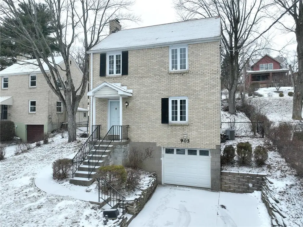 905 Rockwood Ave, Mount Lebanon Township, PA 15234 - #1