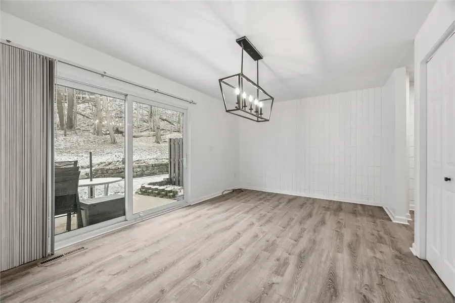 115 Thornberry, Ross Township, PA 15237 - Image #3