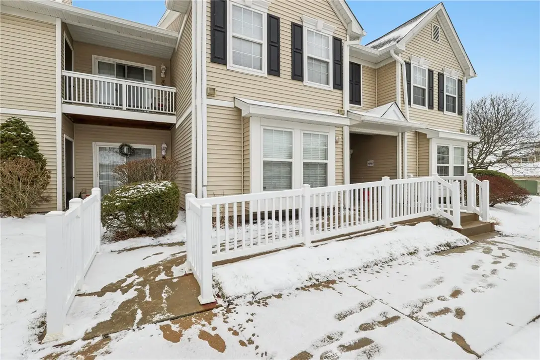 4106 Lenox Oval, Ross Township, PA 15237 - Image #1