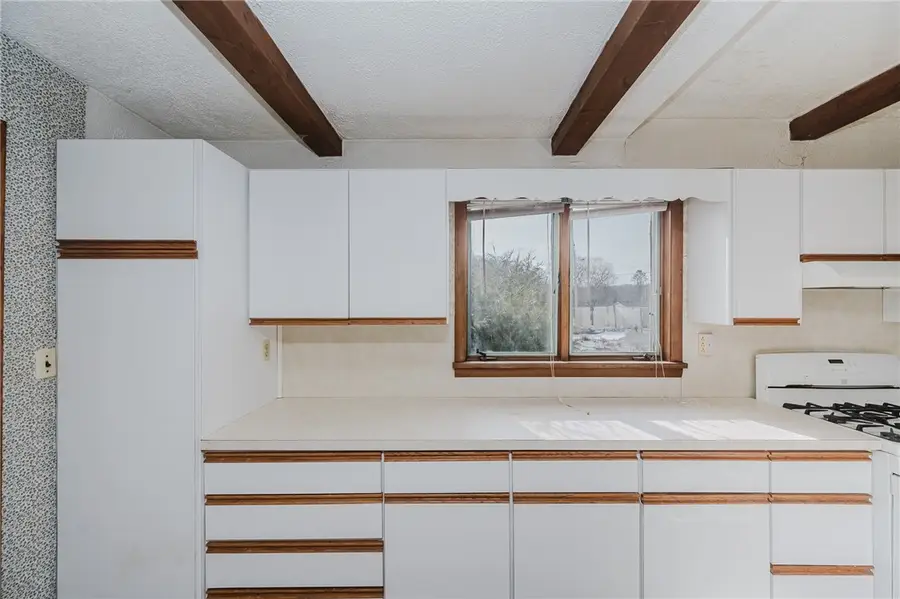 10 Frech St, Creekside, PA 15732 - #2