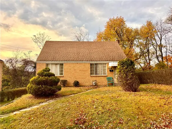 416 Penn Vista Dr, Penn Hills, PA 15235