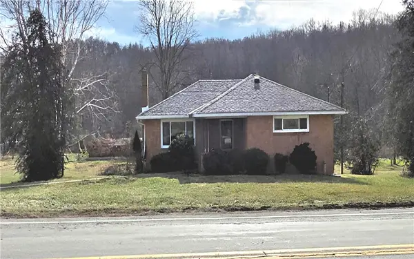 599 Western Ave, Chartiers, PA 15317