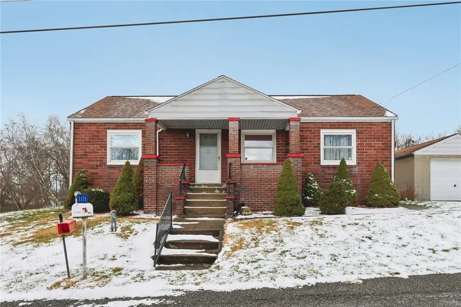 1111 Crowe Street, New Castle, PA 16101 - #3