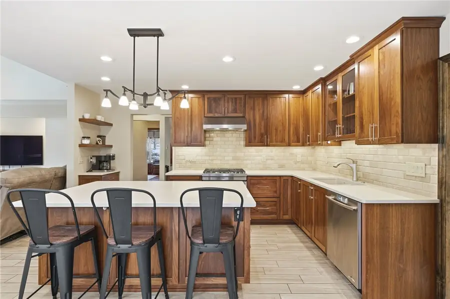 410 Pinkerton Rd, Pine, PA 15090 - Image #3