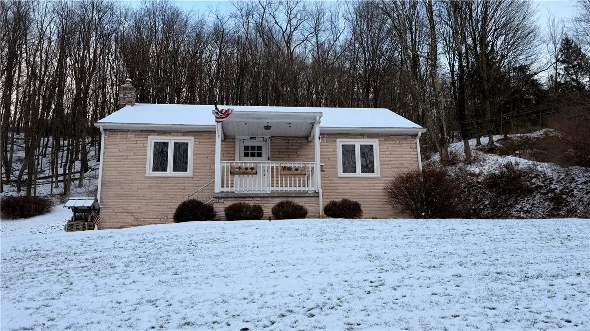 621 S. Gosser Hill Rd, Leechburg, PA 15656 - Image #1