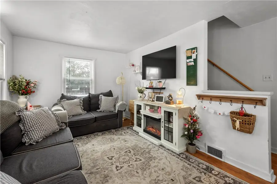 23 Anderson Road, Shaler, PA 15116 - Image #2