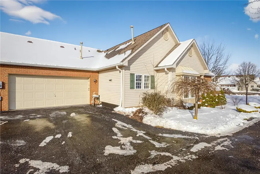3503 Warwick Ct, Moon Township, PA 15108 - Image #3