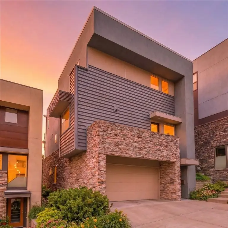 15 Bailey Park Lane, Pittsburgh, PA 15210 - #1