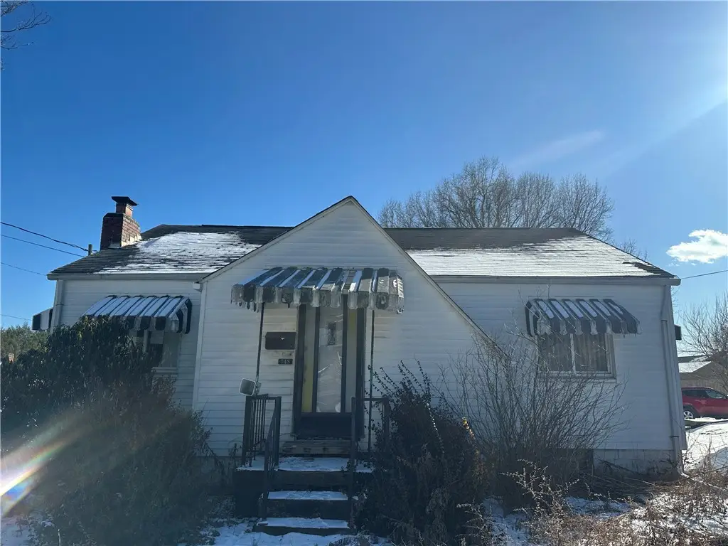 748 Caldwell Ave, New Kensington, PA 15068 - #1