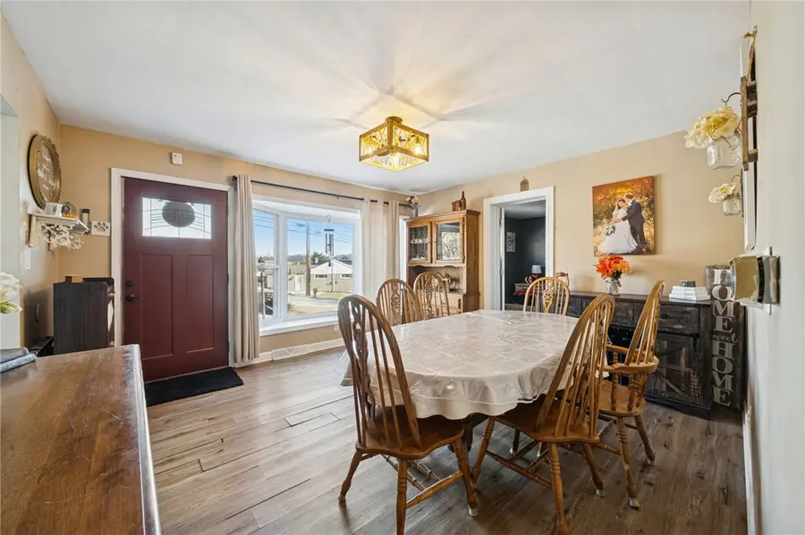 203 Kingston Dr, Wilkins Township, PA 15235 - #2