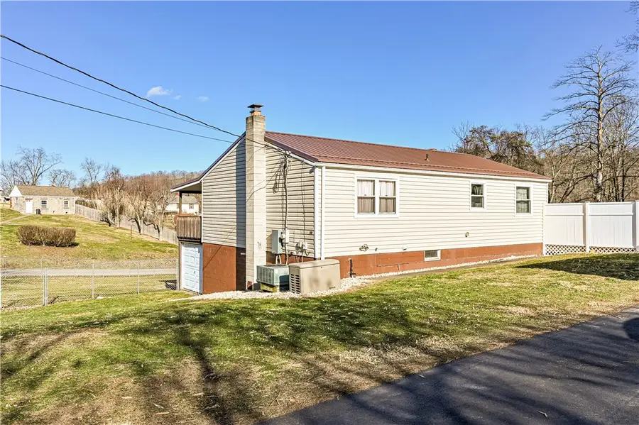 38 Terrace Rd, Millsboro, PA 15348 - #3