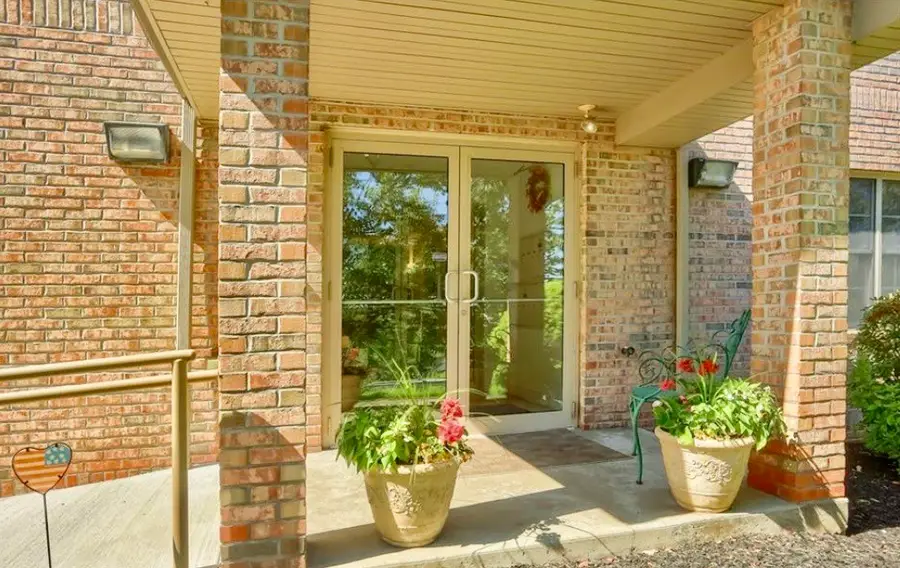 1 Coraopolis Rd #203, Kennedy, PA 15108 - #2