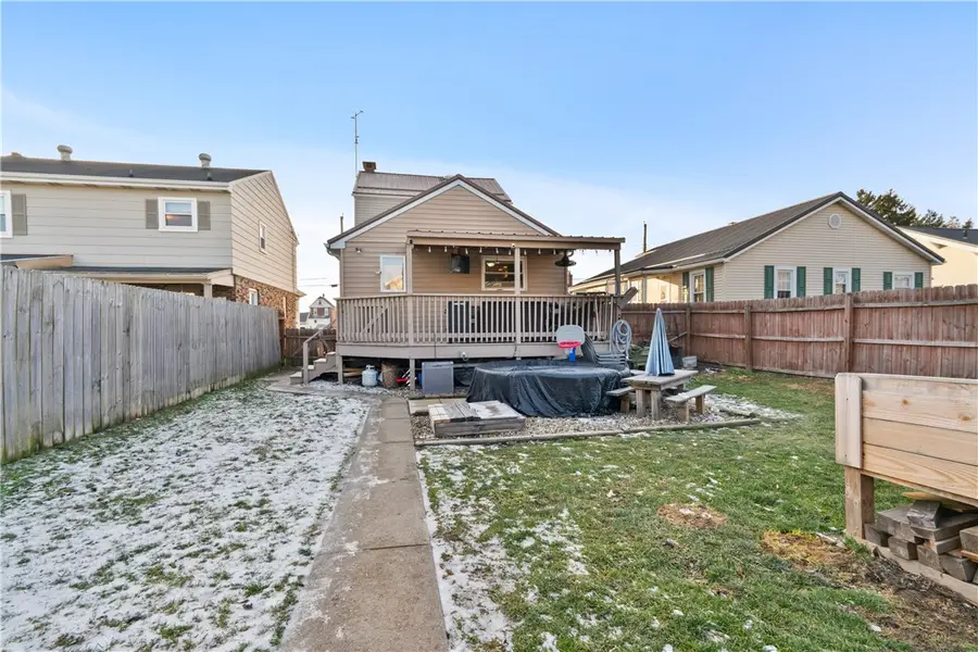 1210 Fairmont Ave, Natrona Heights, PA 15065 - Image #3