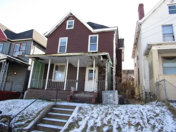 1614 Shaw Ave, McKeesport, PA 15132