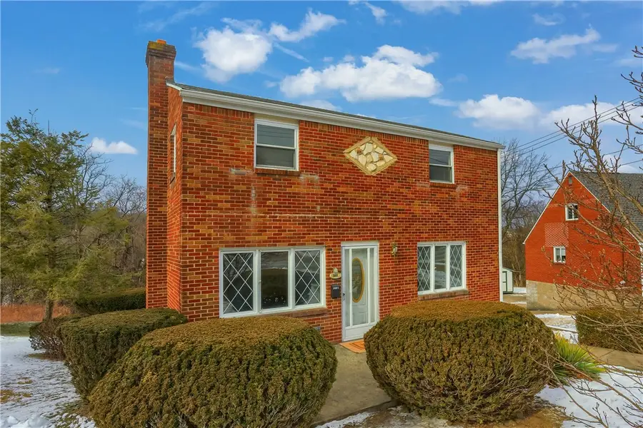 3091 Woodridge Dr, Whitehall, PA 15227 - Image #3