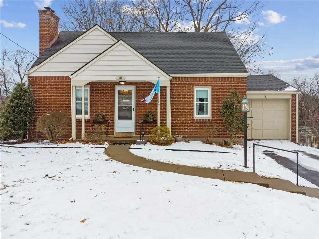 31 Locust Ln, Upper Saint Clair, PA 15241 - #1