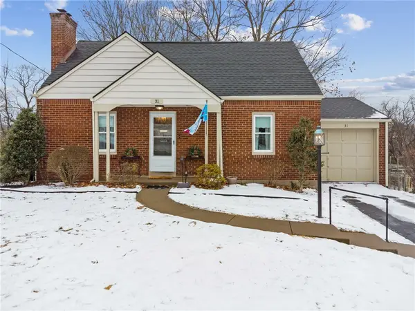 31 Locust Ln, Upper St Clair, PA 15241