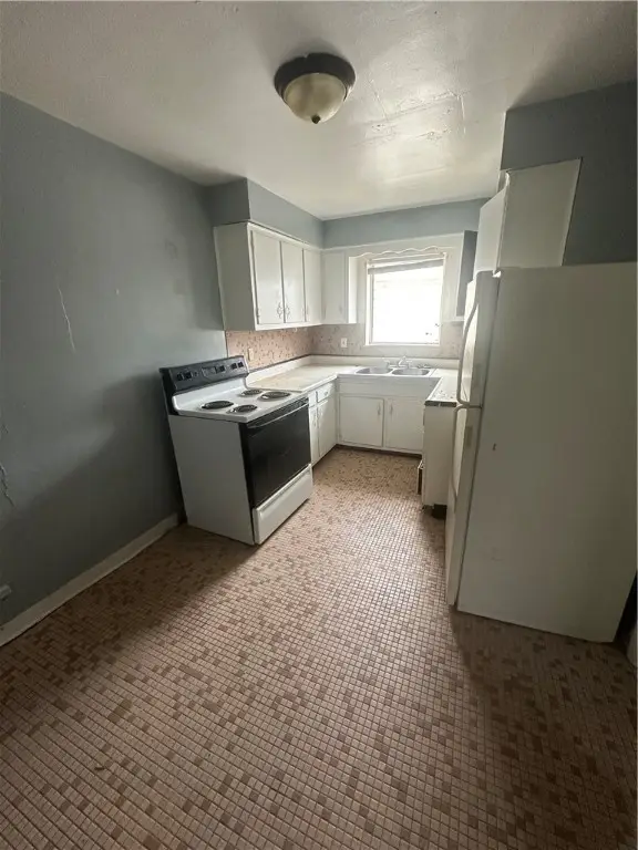 1900 Kenneth Ave, Arnold, PA 15068 - Image #2