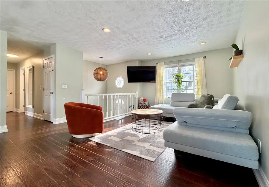 110 W Mcquistion Rd, Meadowood, PA 16001 - Image #3