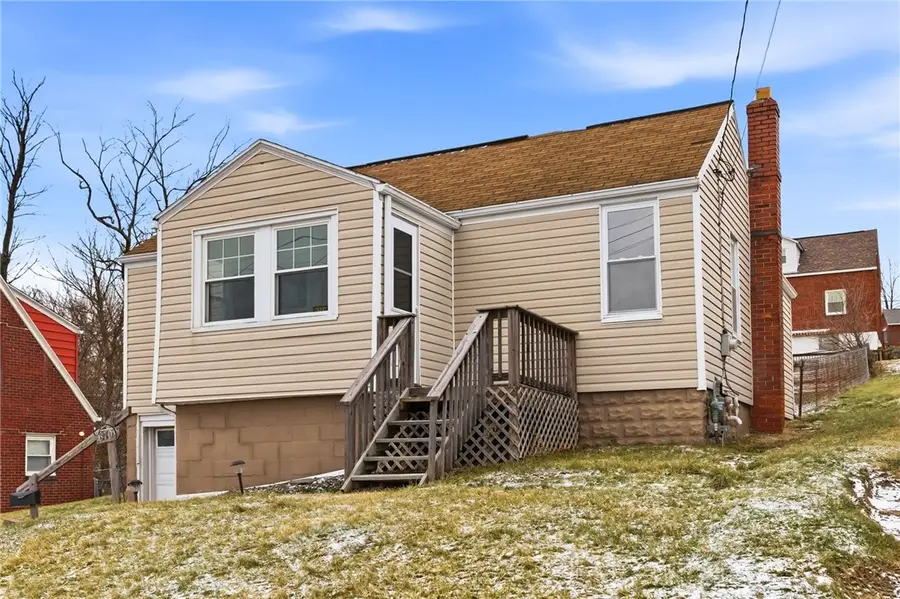 6709 Monroe Ave, West Mifflin, PA 15122 - #3
